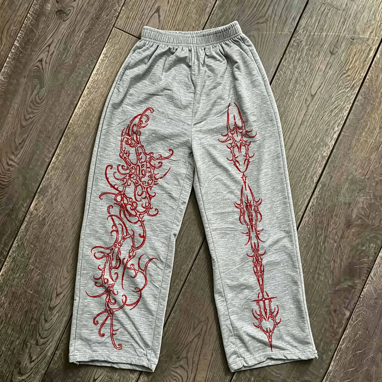 New pants suitable for street wear 2026 fashionable  women's multifunctional solid color drawstring loose casual sports pants